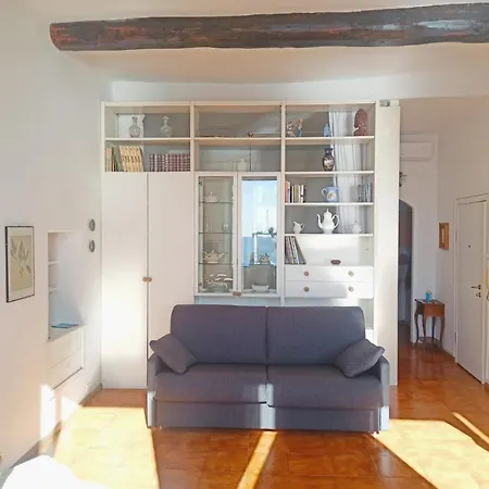 Le Finestre Sul Mare Apartment