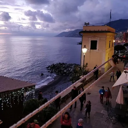 Le Finestre Sul Mare * Камольи